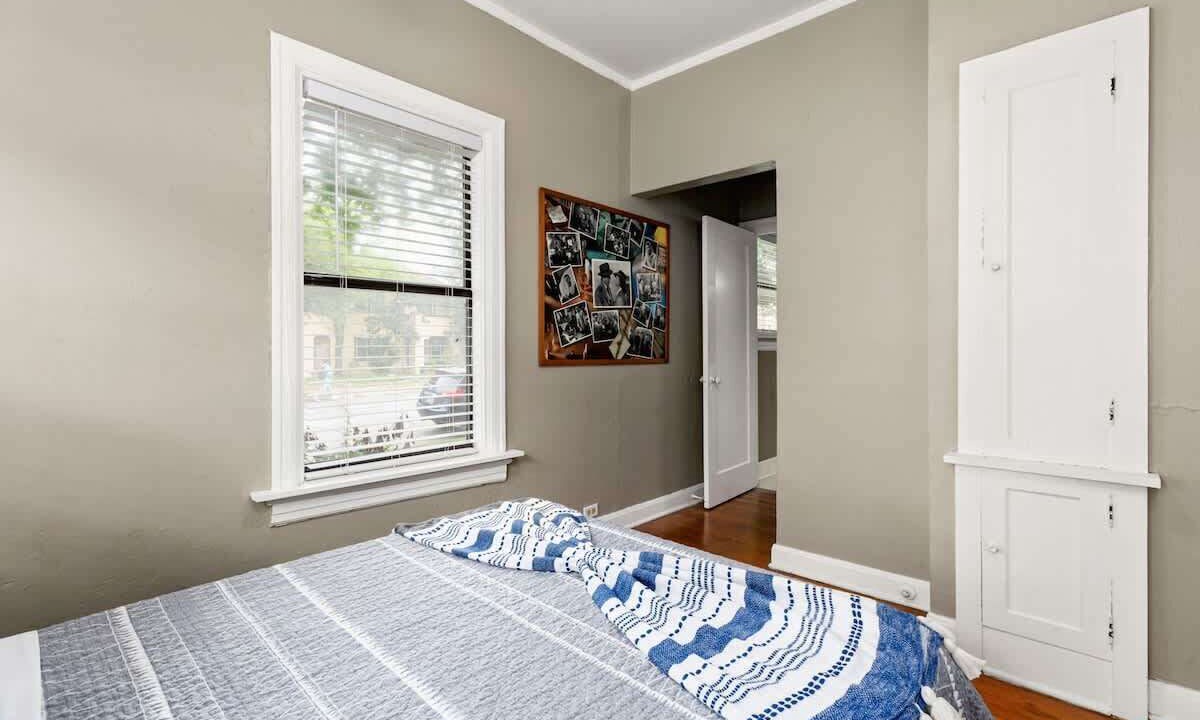 Photo of Bedroom in Midtown