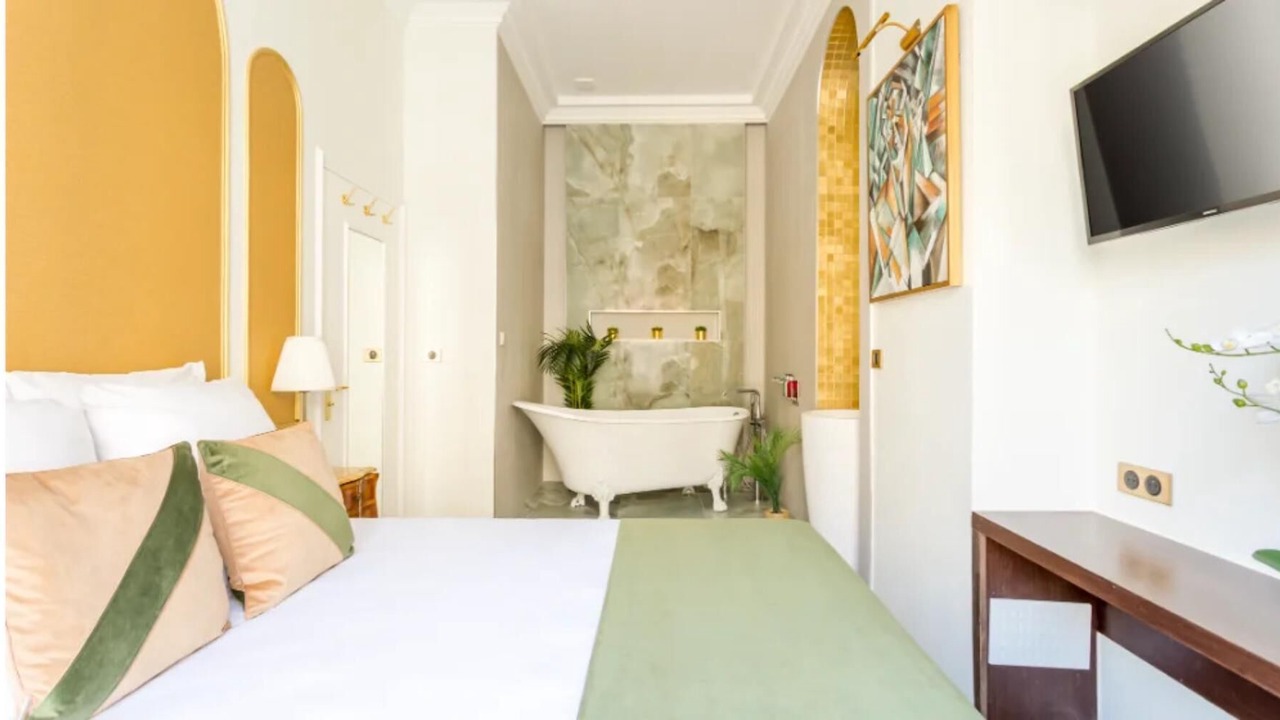 Photo of Bedroom in Les Halles