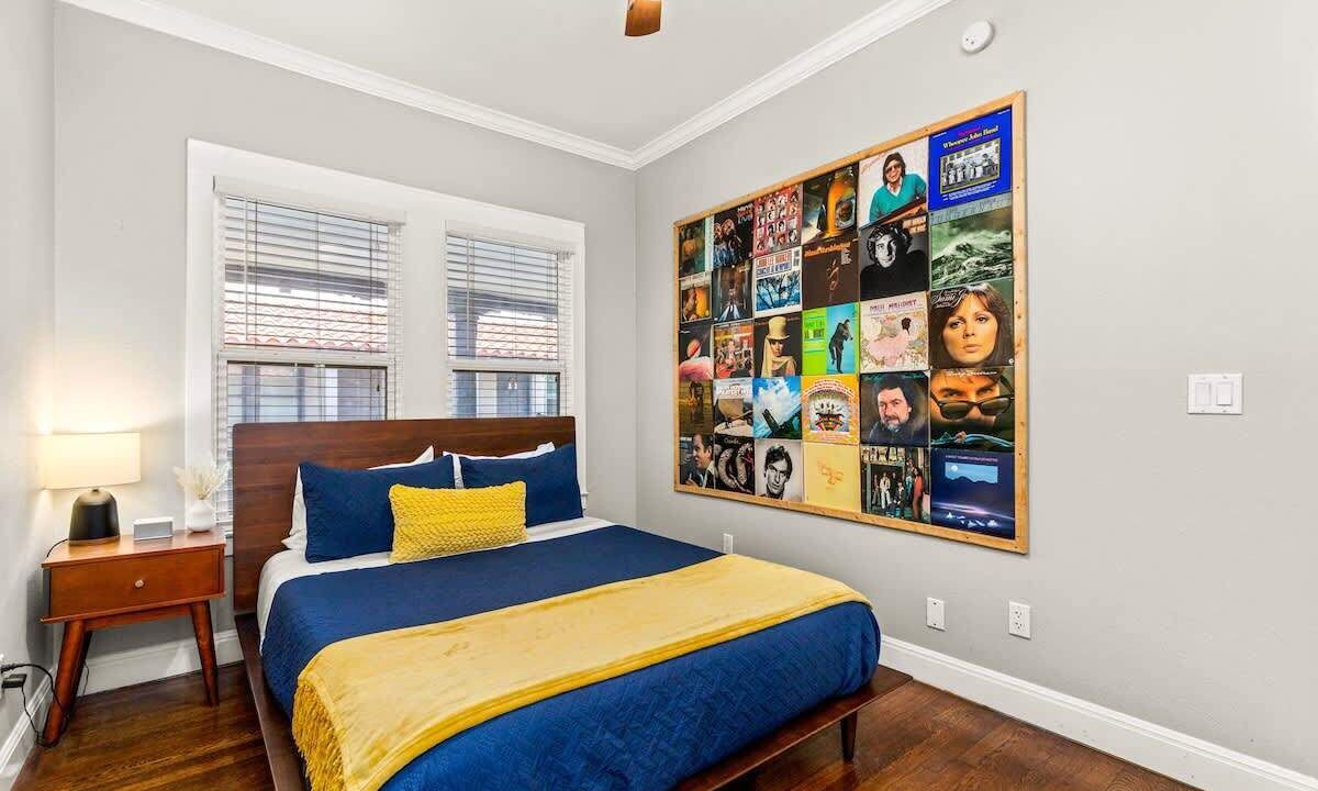 Photo of Bedroom in Midtown