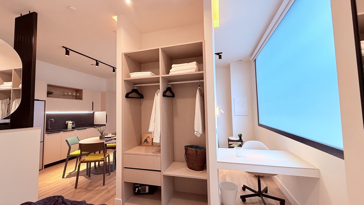 Photo of Bedroom in Poblats Maritims