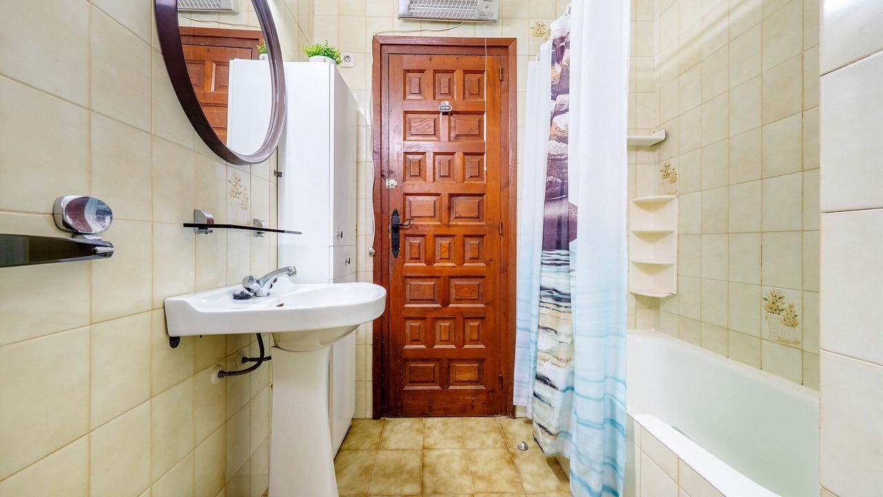Photo of Bathroom in Les Tres Cales