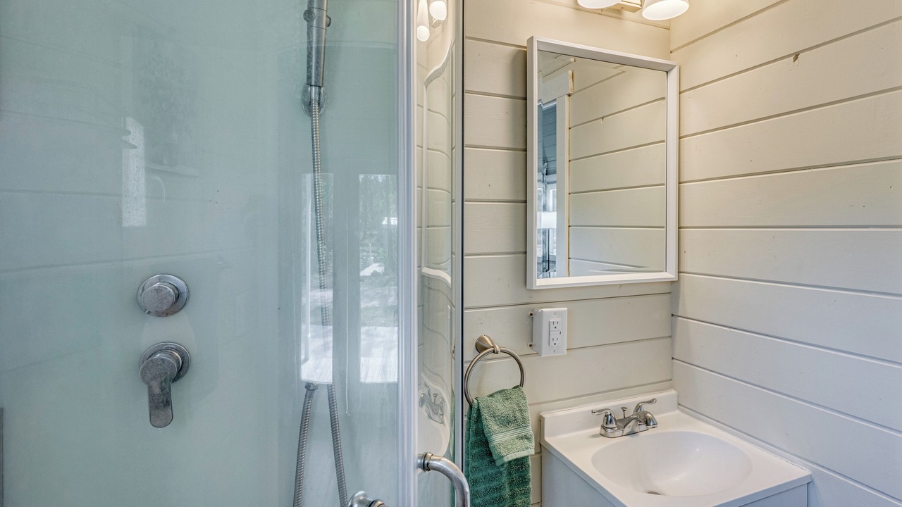 Photo of Bathroom in Yulee