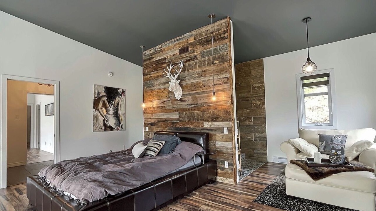 Photo of Bedroom in Saint-David-de-Falardeau