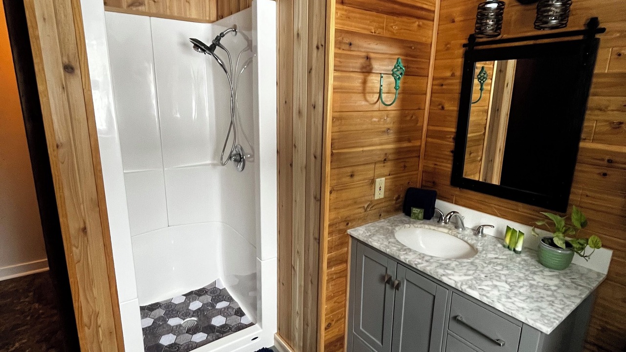 Photo of Bathroom in Lake Linden