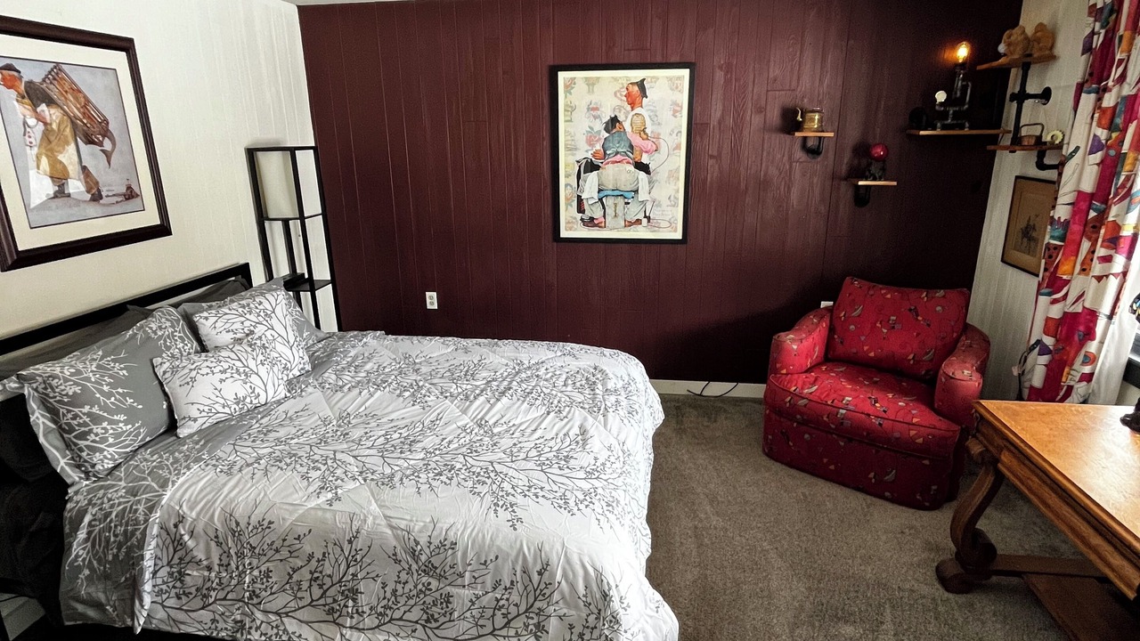 Photo of Bedroom in Lake Linden