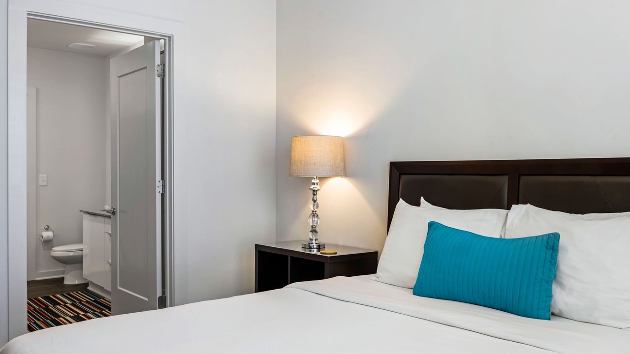 Photo of Bedroom in Midtown