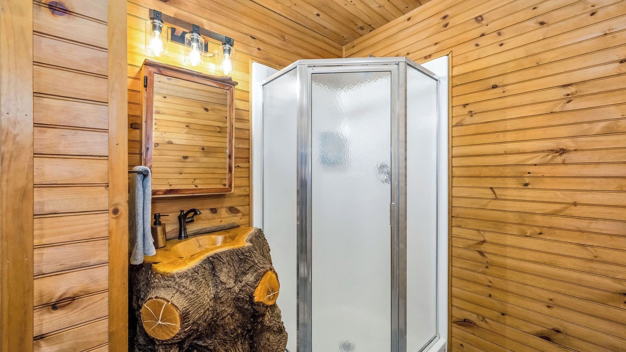 Photo of Bathroom in Hays