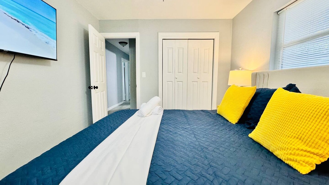 Photo of Bedroom in Crystal Lake