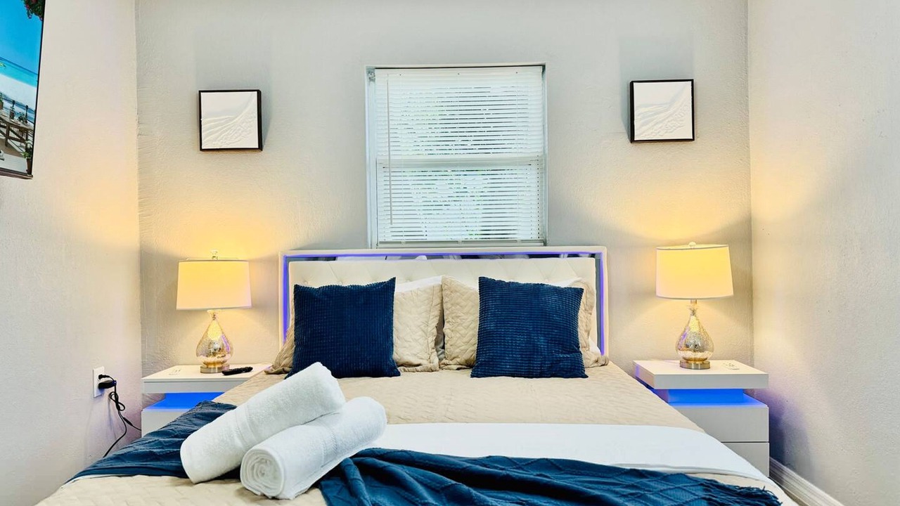 Photo of Bedroom in Crystal Lake