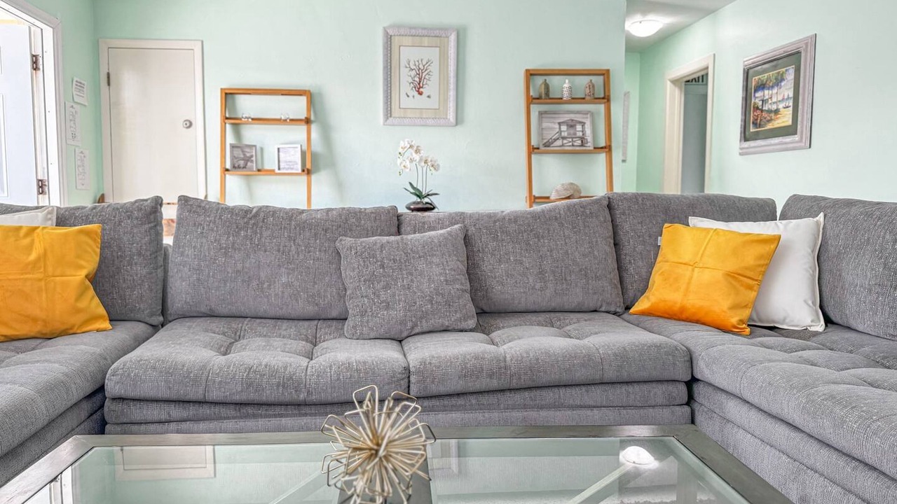 Photo of Livingroom in North Beach