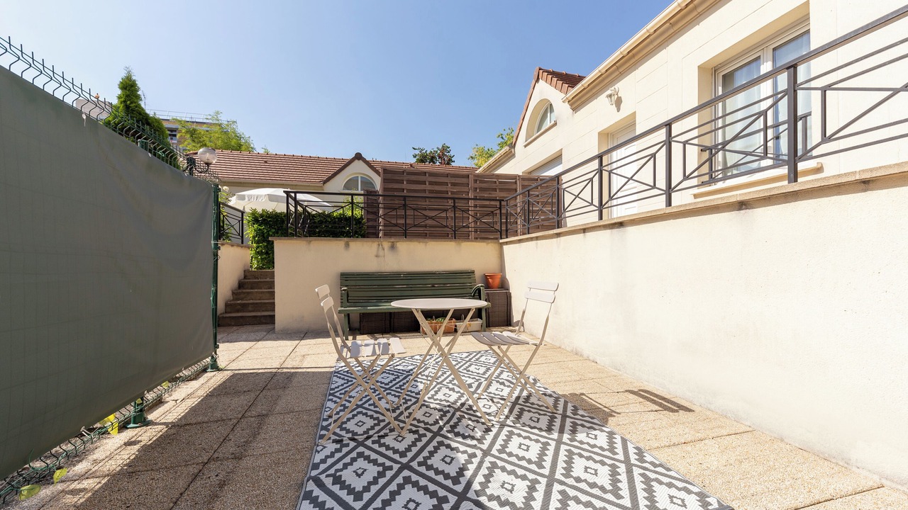 Photo of Outdoor in Quartier du Vieux-Pont - Sainte-Genevieve