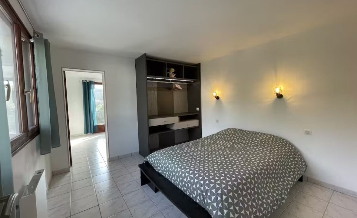 Photo of Bedroom in Fontaine-sous-Preaux