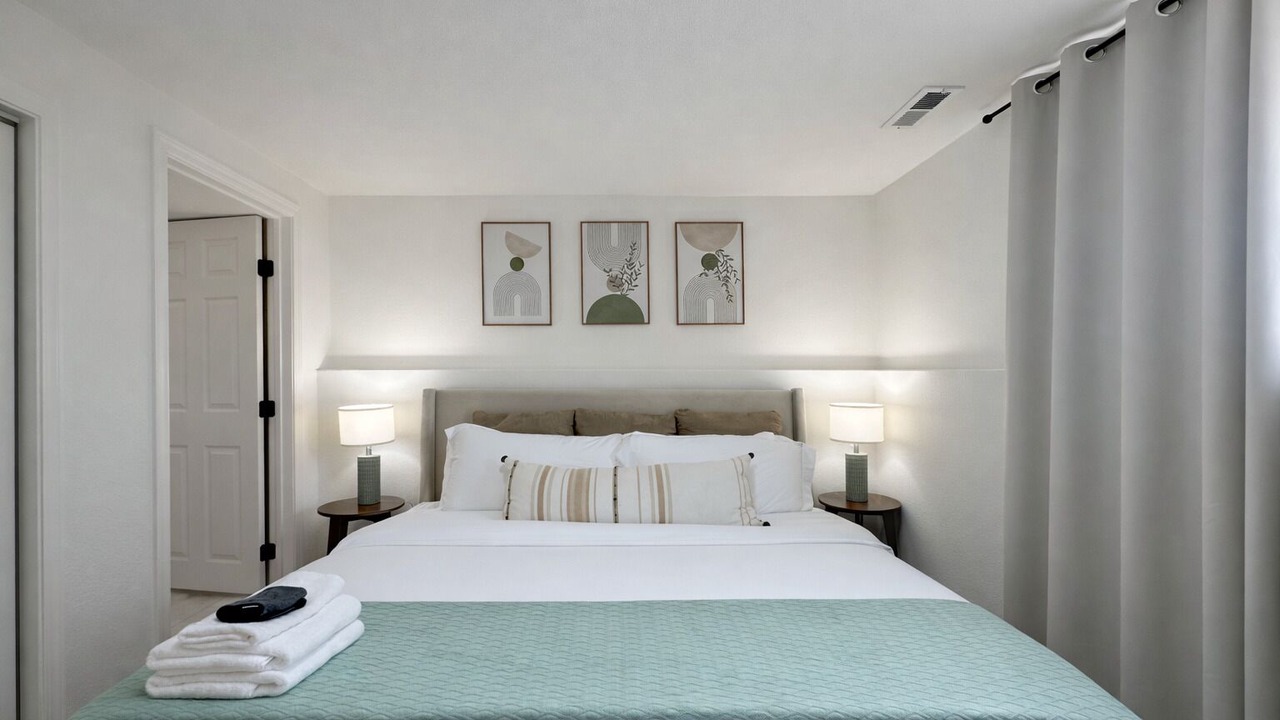 Photo of Bedroom in Gardner