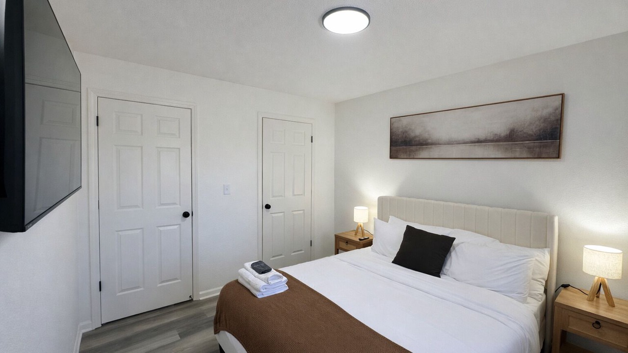 Photo of Bedroom in Gardner