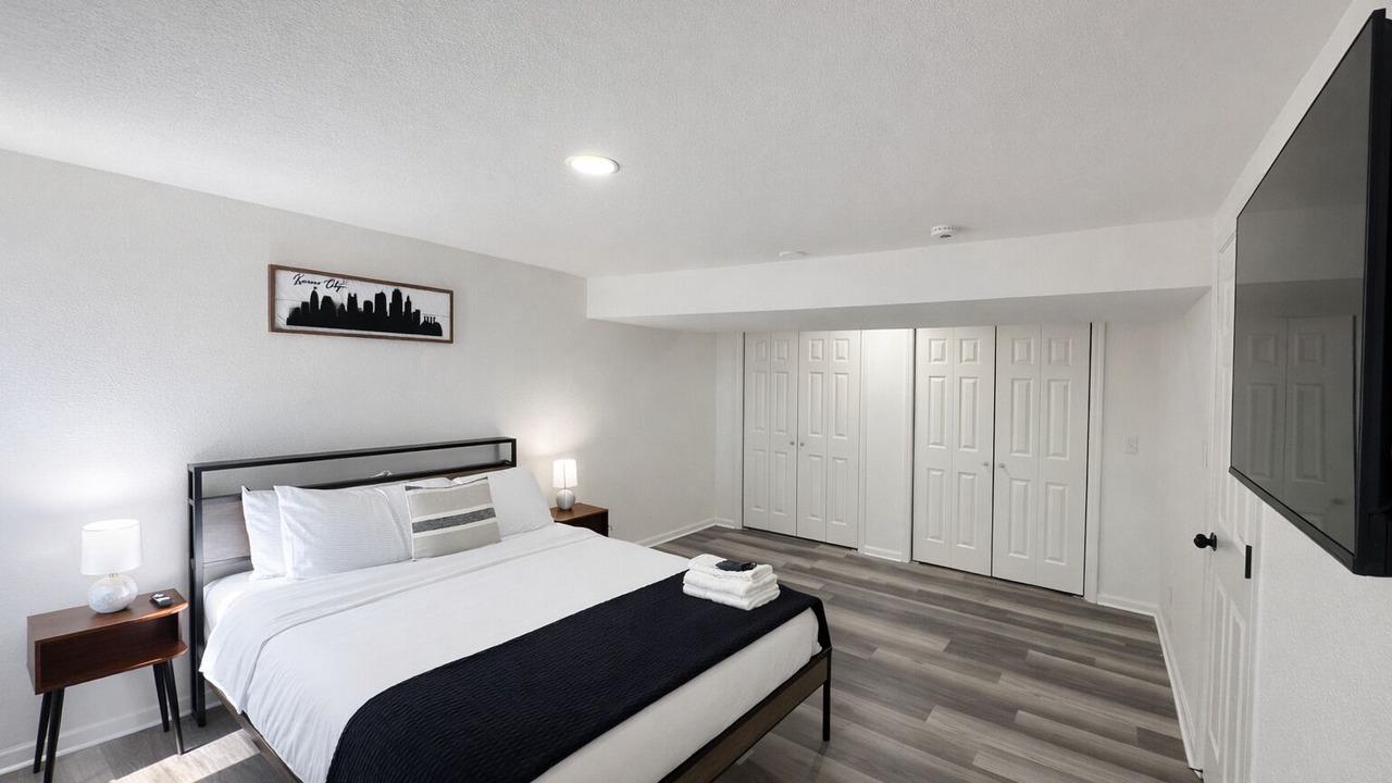 Photo of Bedroom in Gardner