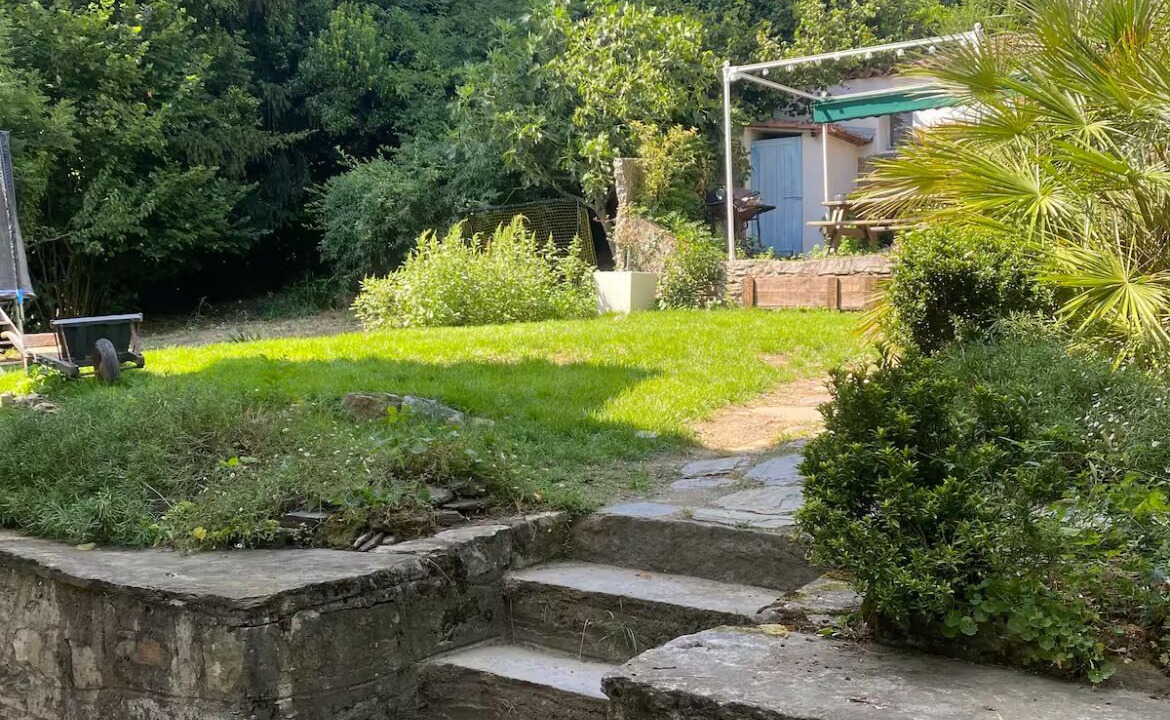 Photo of Outdoor in Courniou