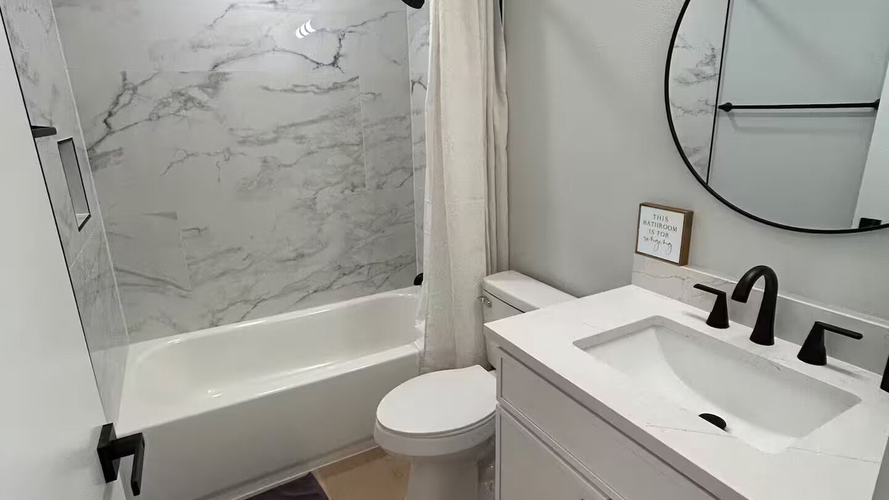 Photo of Bathroom in Sweetbriar