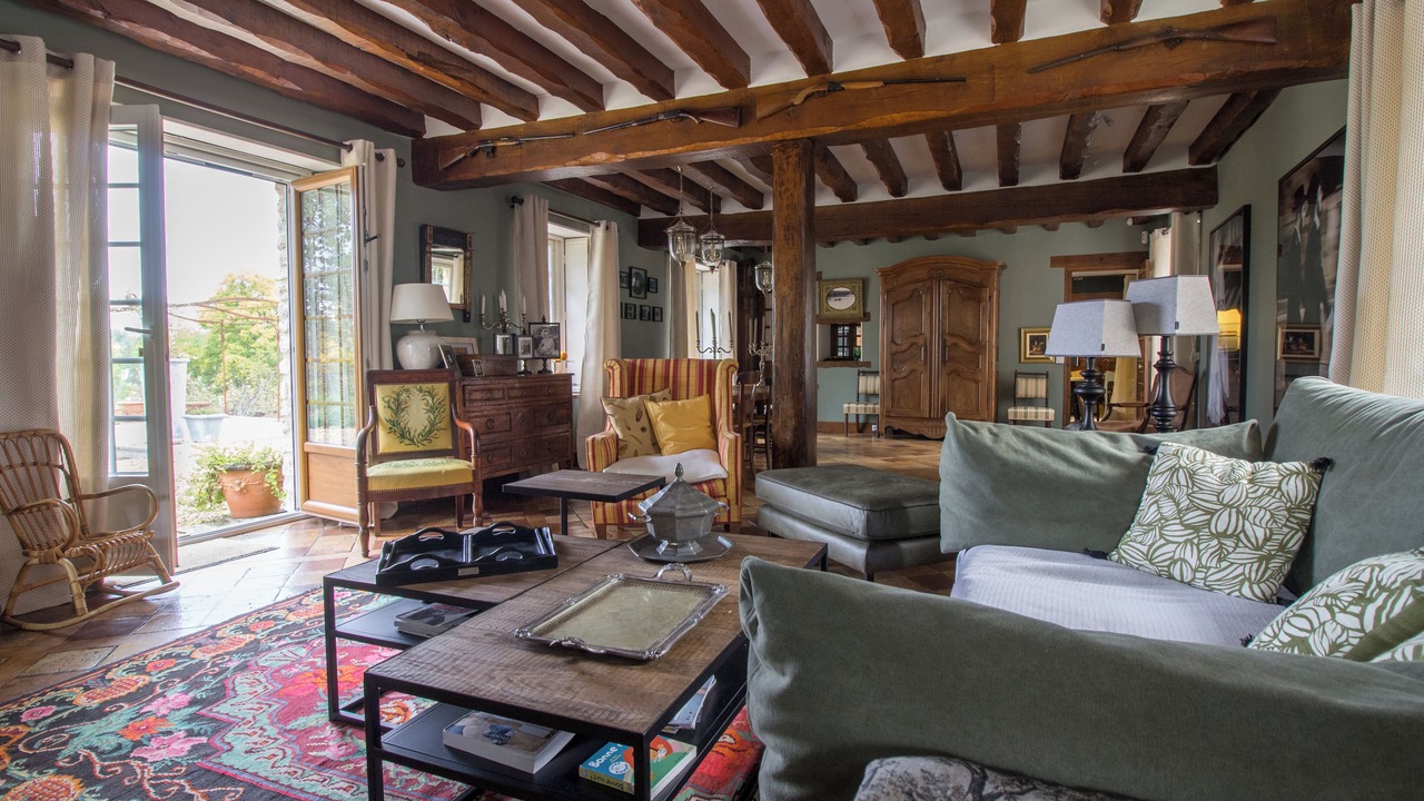 Photo of Livingroom in Courgent