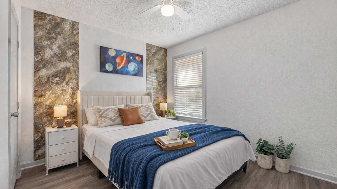 Photo of Bedroom in Central Arlington