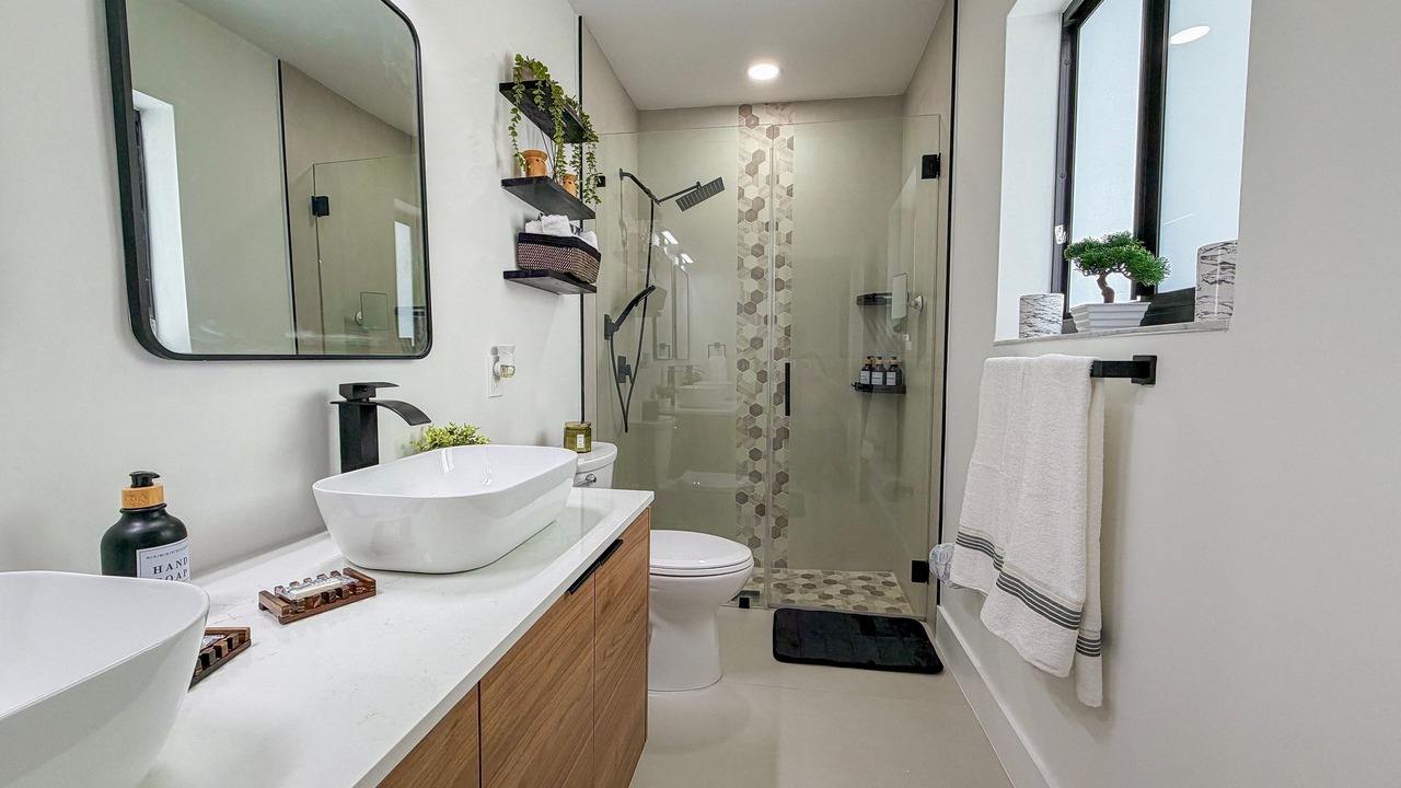Photo of Bathroom in Pembroke Pines