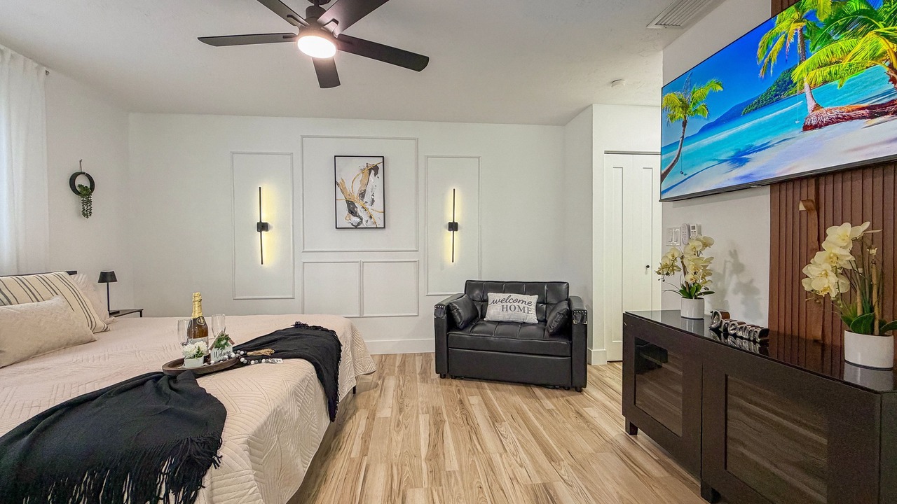 Photo of Bedroom in Pembroke Pines