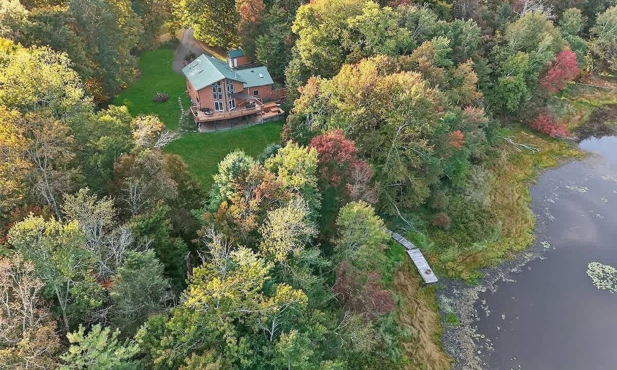 Photo of Outdoor in Swan Lake