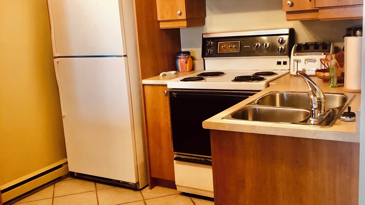 Photo of Kitchen in Sainte-Marguerite-du-Lac-Masson