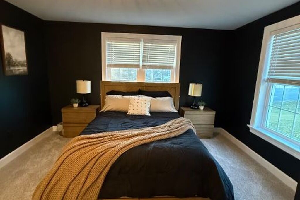Photo of Bedroom in Mount Aetna