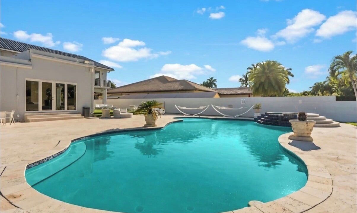 Photo of Outdoor in Ludlam