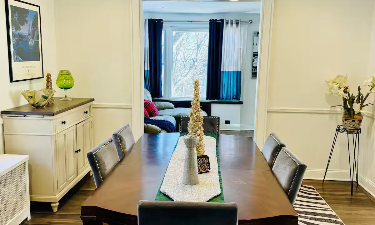 Photo of Livingroom in West Orange