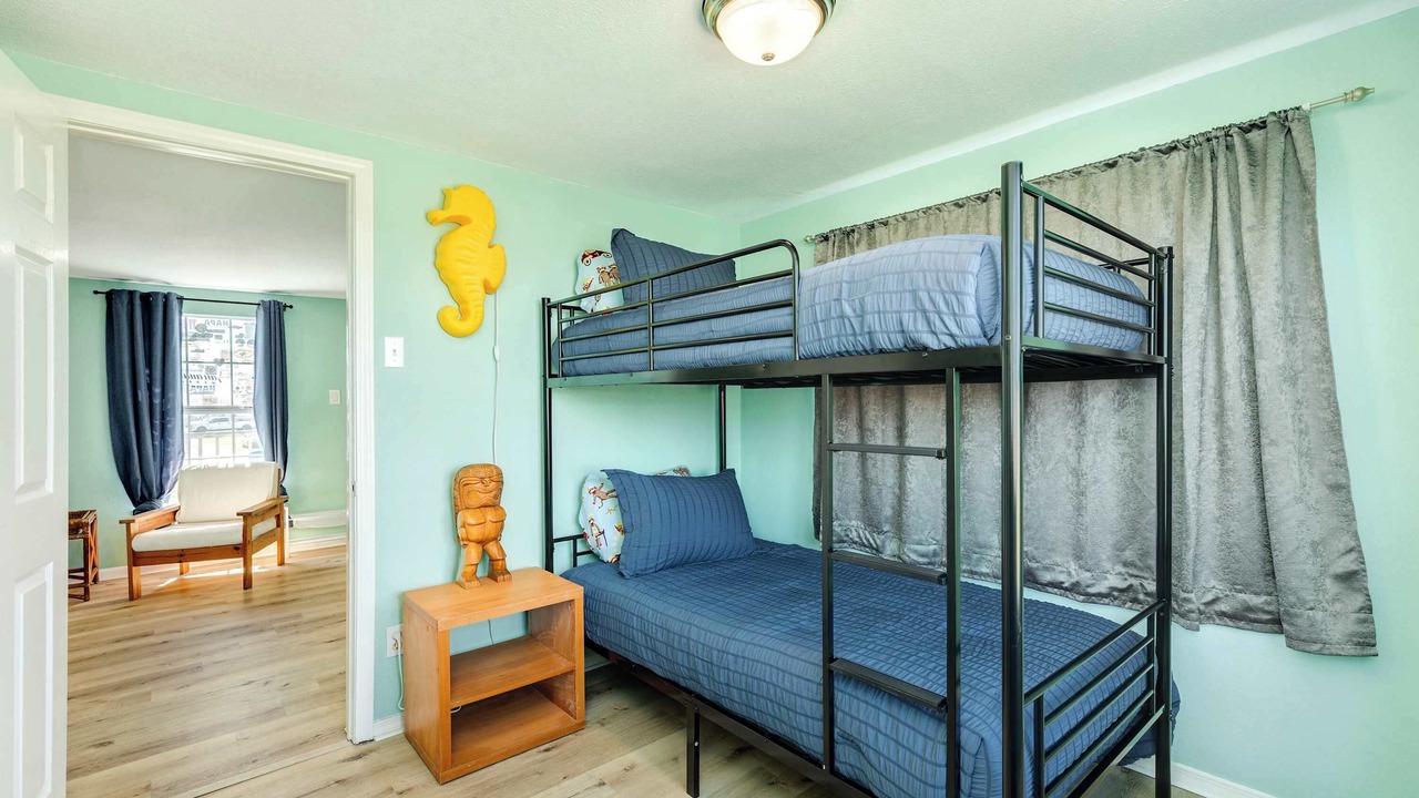 Photo of Bedroom in Surfside Beach