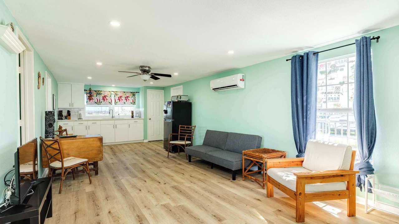 Photo of Bedroom in Surfside Beach