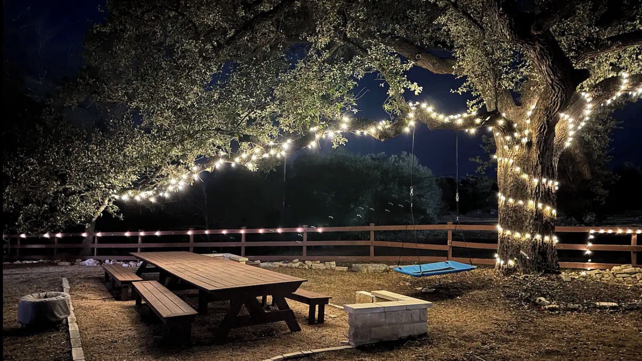 Photo of Outdoor in McNeil
