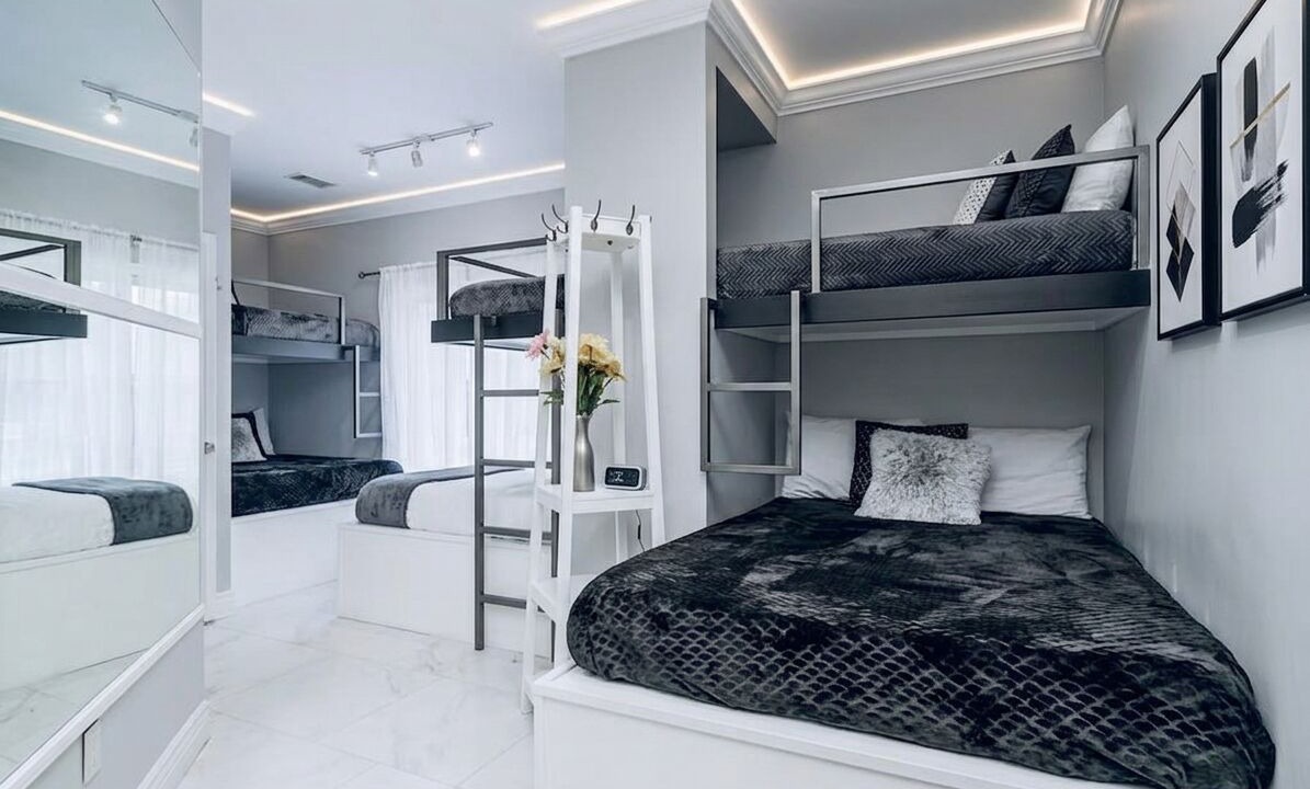Photo of Bedroom in Mid America