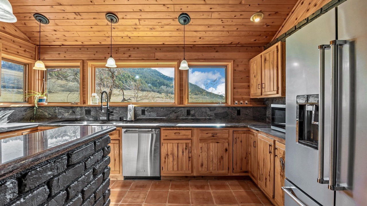 Photo of Kitchen in Collbran