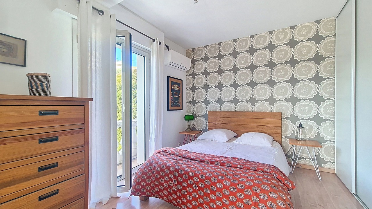 Photo of Bedroom in Saint Antoine