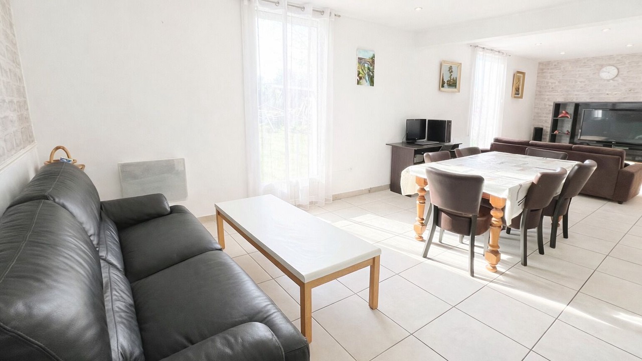 Photo of Livingroom in Seclin