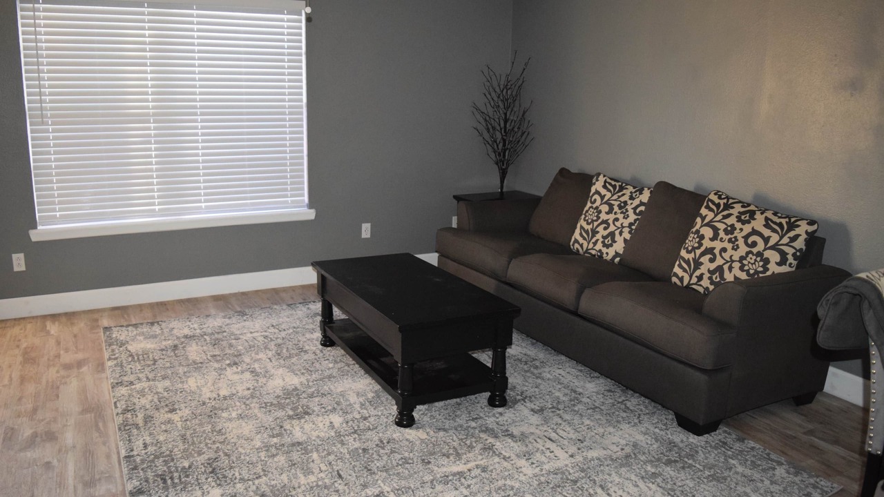 Photo of Livingroom in South Overton