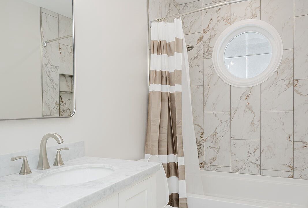 Photo of Bathroom in Pigeon