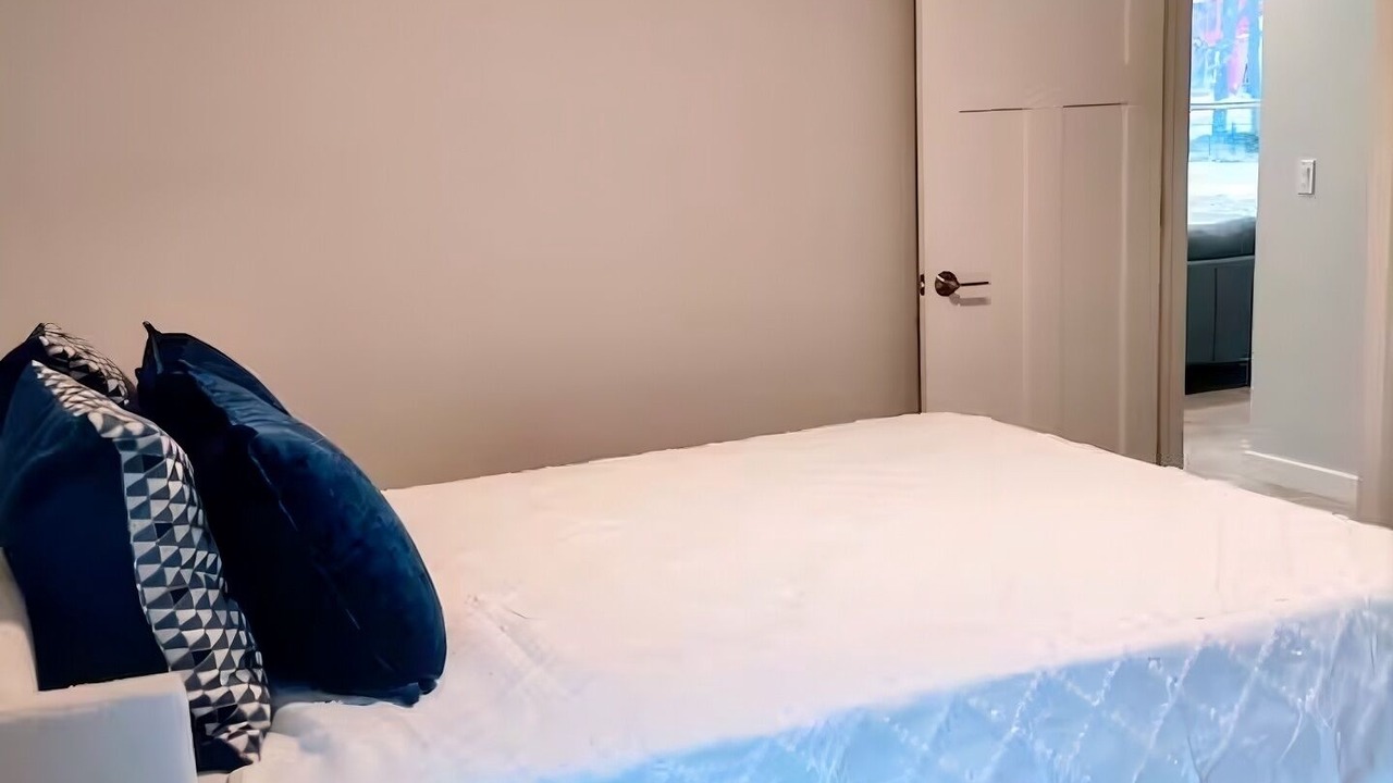 Photo of Bedroom in Pigeon