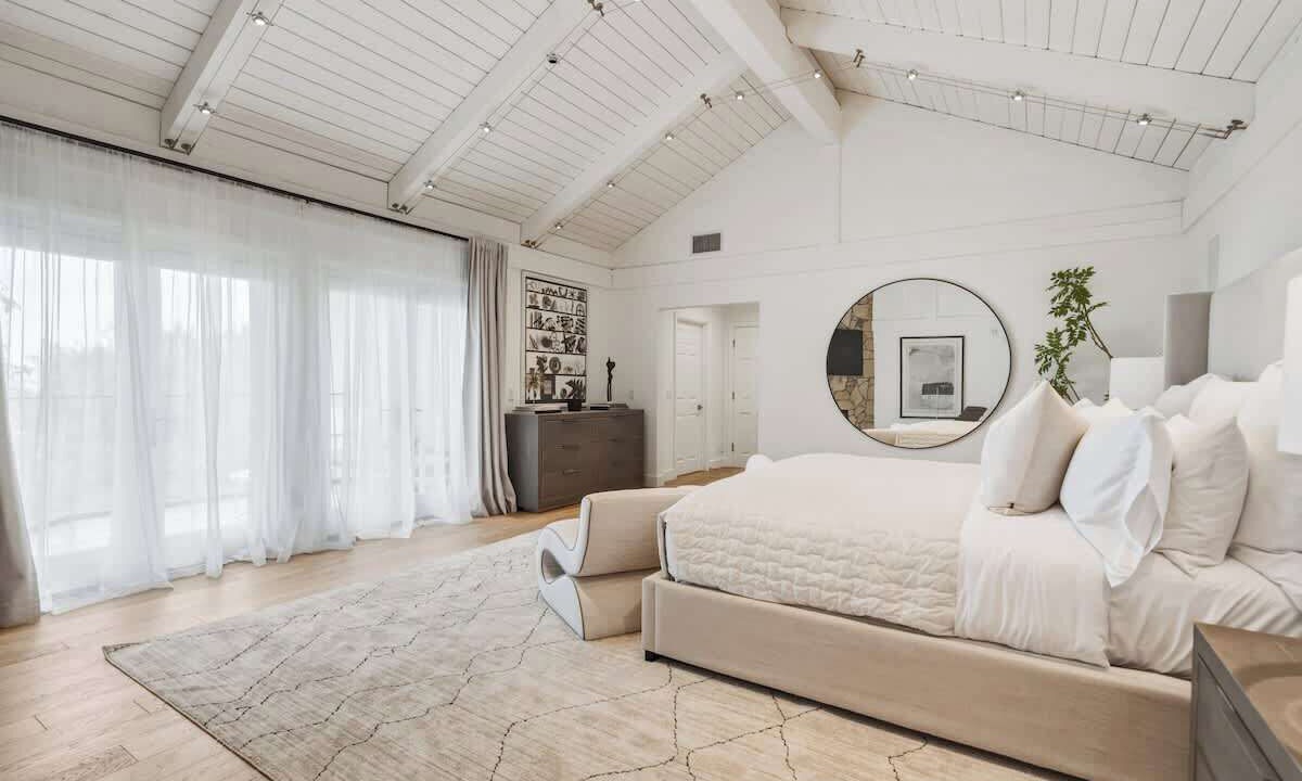 Photo of Bedroom in Los Angeles