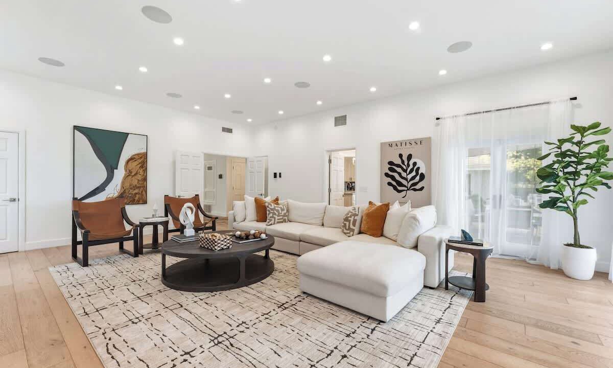 Photo of Livingroom in Los Angeles