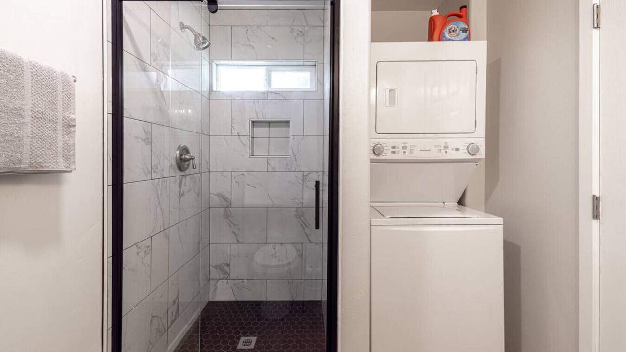 Photo of Bathroom in Winter Gardens