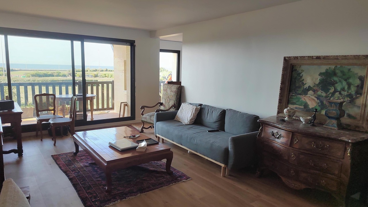 Photo of Livingroom in Tourgeville