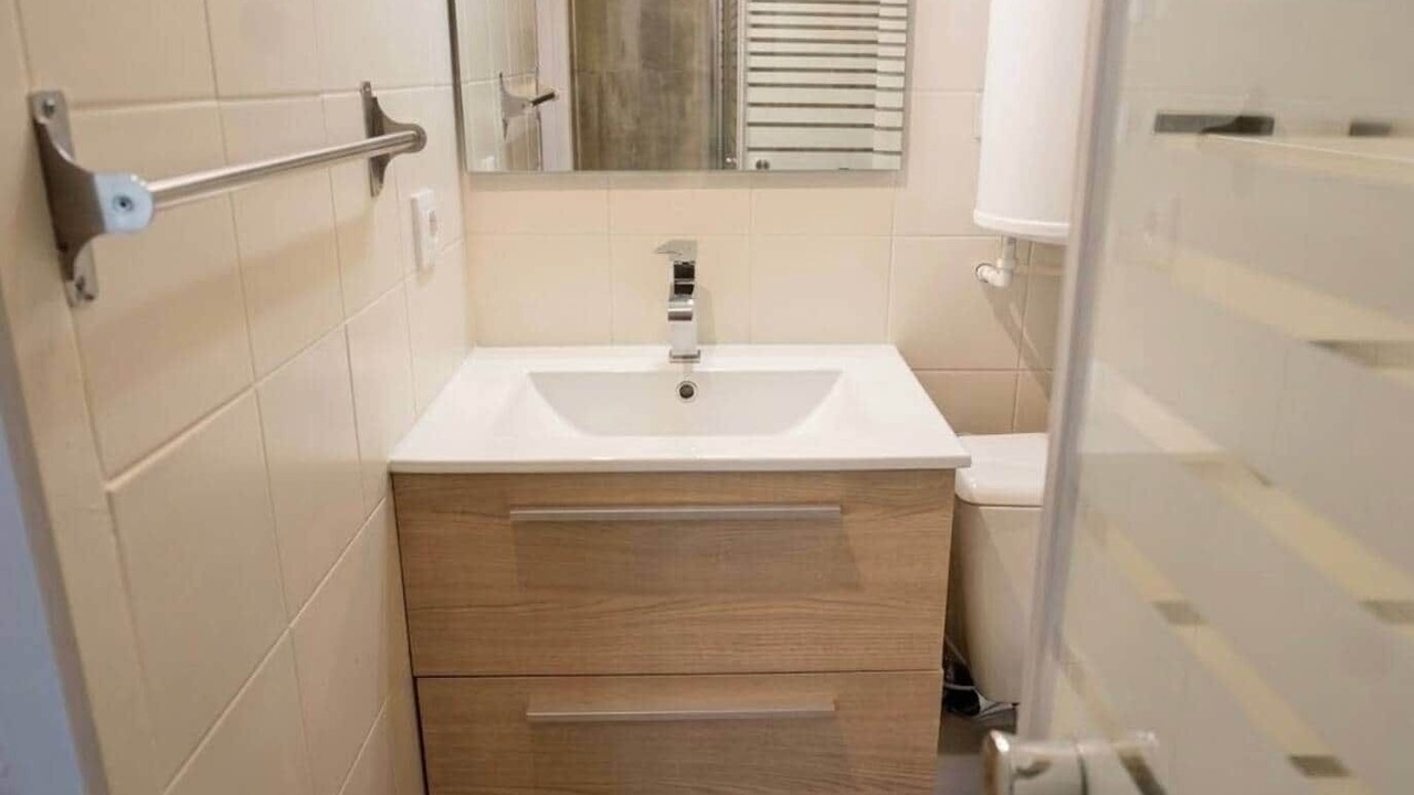Photo of Bathroom in Liberation