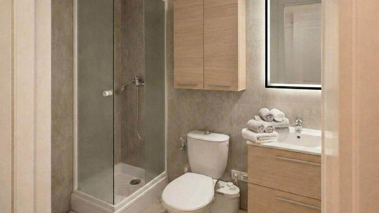 Photo of Bathroom in Vernier