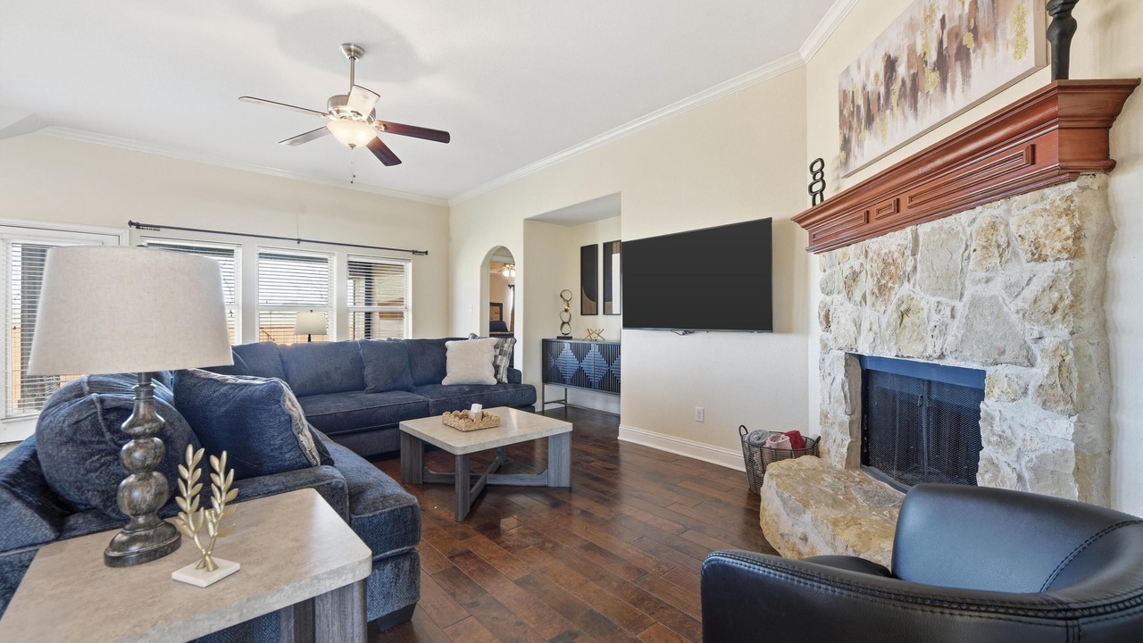 Photo of Livingroom in Denton