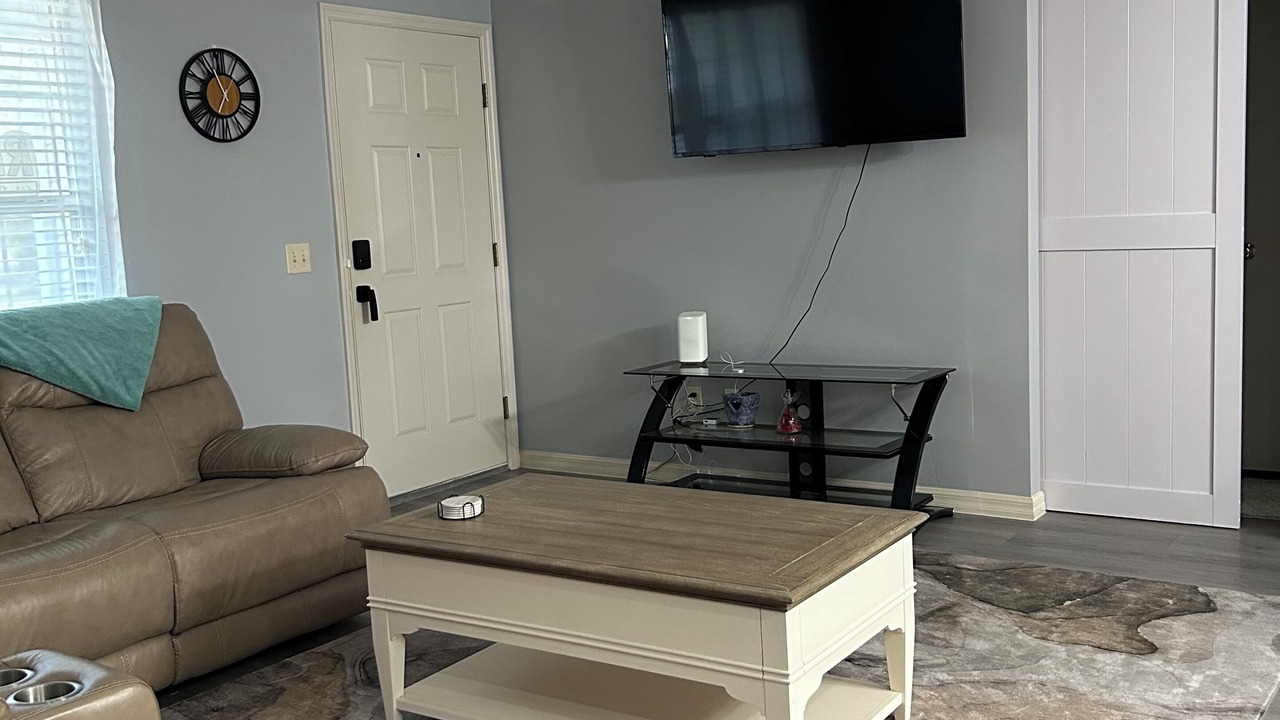 Photo of Livingroom in Chatham