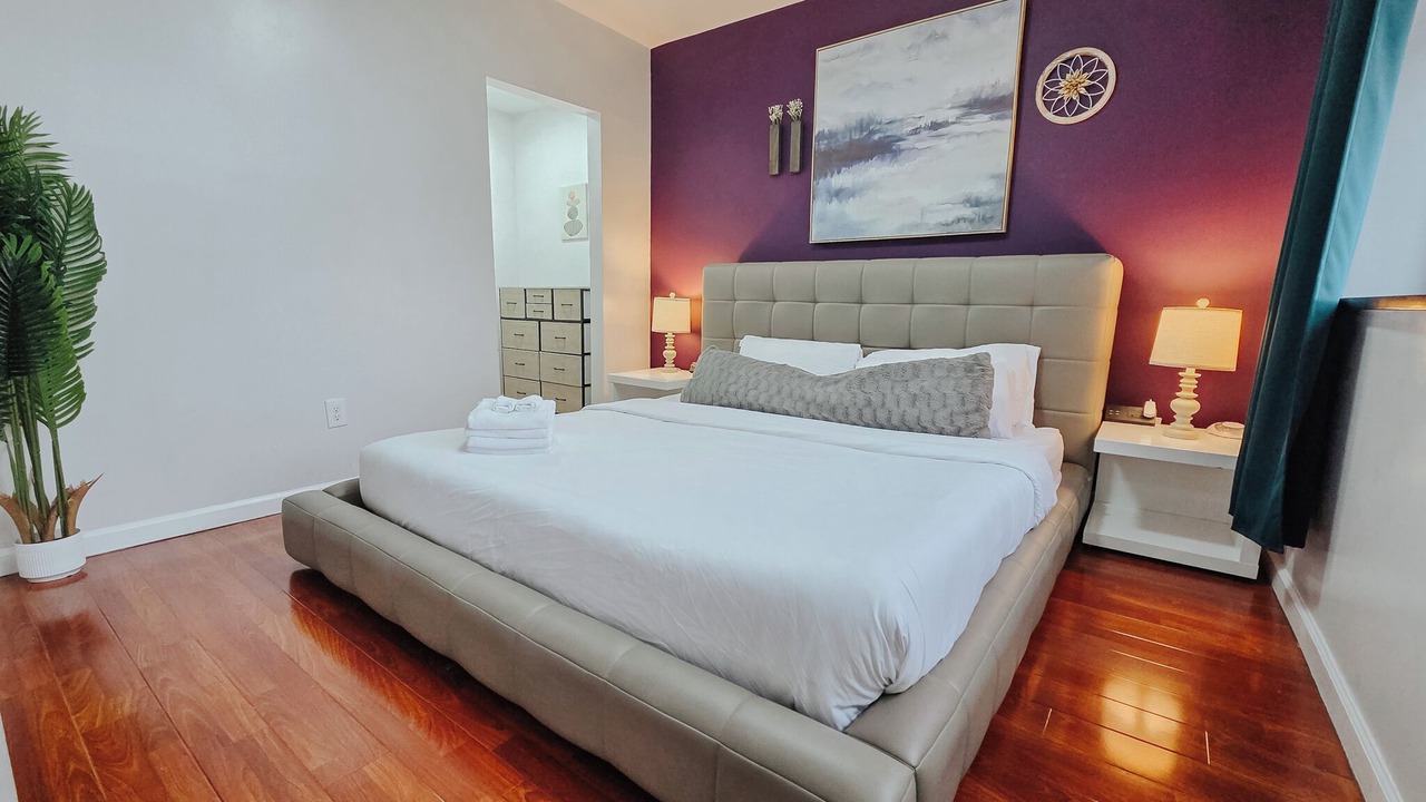 Photo of Bedroom in Center City