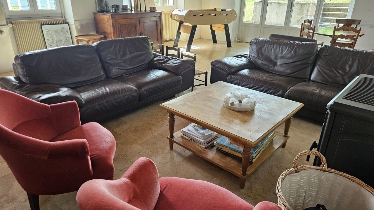 Photo of Livingroom in Belmont-Luthezieu